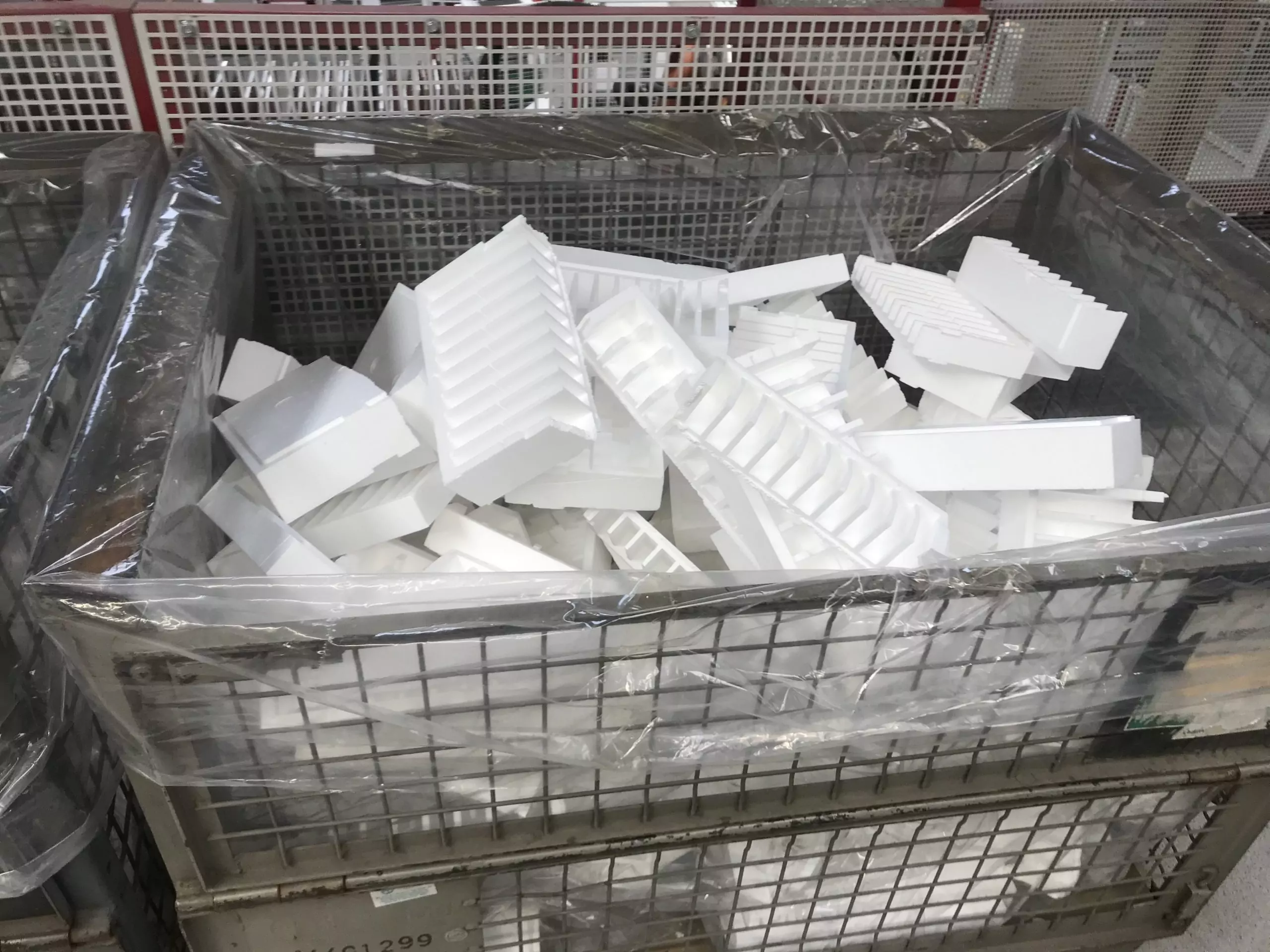 Verpackungsoptimierung zur Reduzierung von Schaum-Polster bringt Kosteneinsparung bis zu 60%